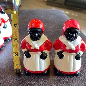 Black Americana Salt and Pepper Shaker set #1